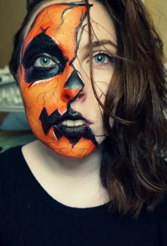 Half Pumpkin Face Halloween Makeup.