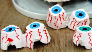 15 DIY Halloween Crafts You Must Love To Make