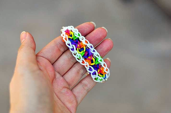 DIY Rainbow Loom Staircase