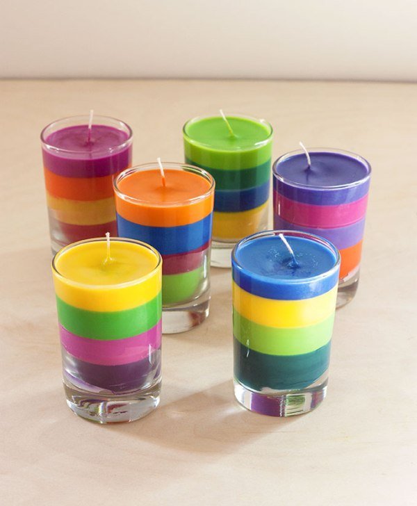 DIY Colorful Crayon Candles