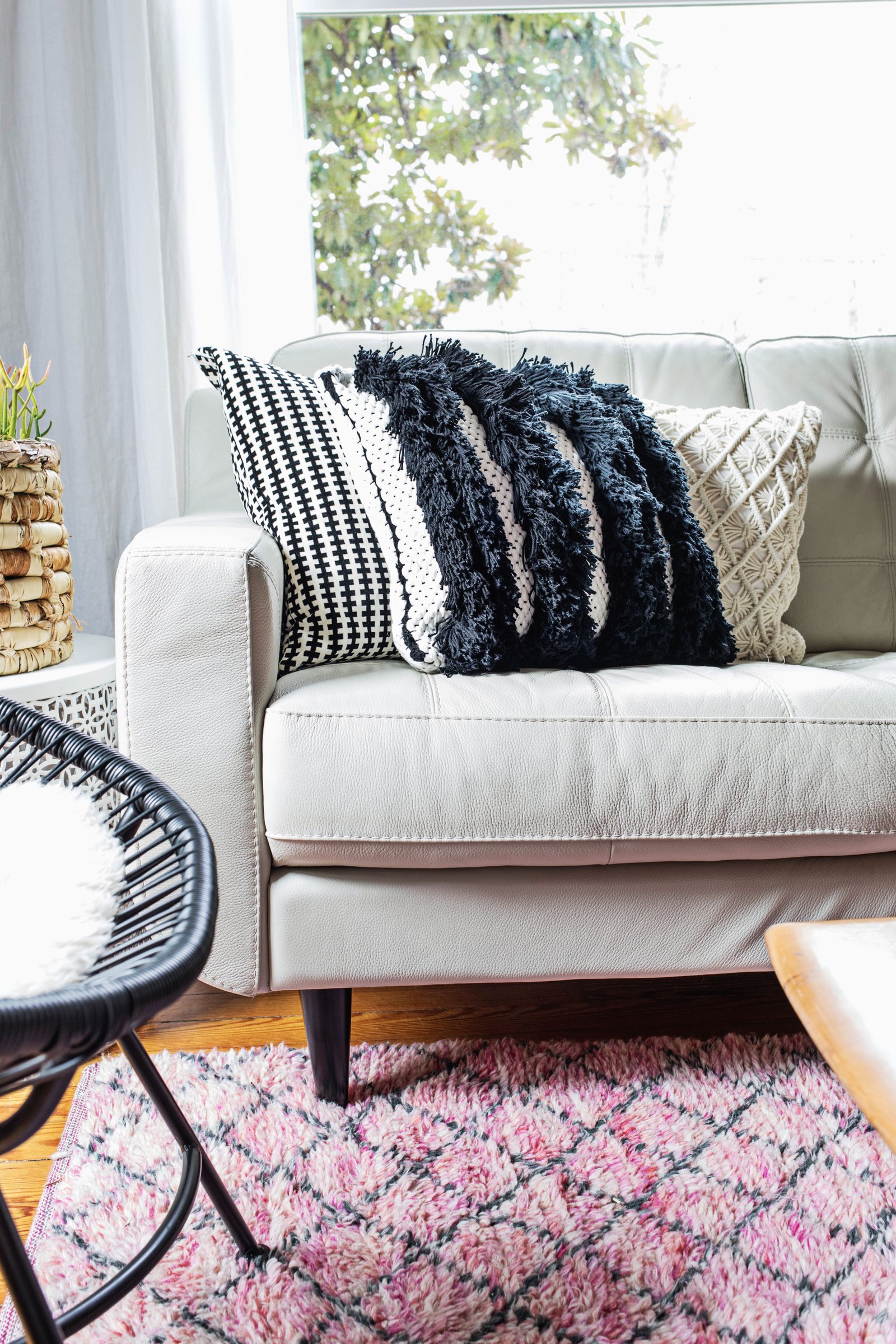 DIY Textured Woven Pillow