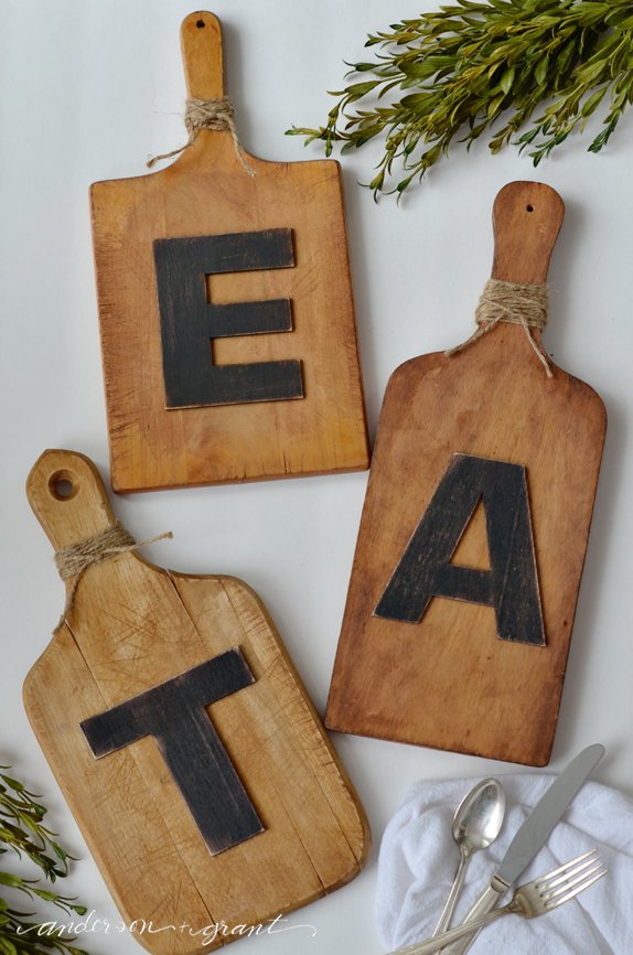 DIY Eat Cutting Board Wall Art