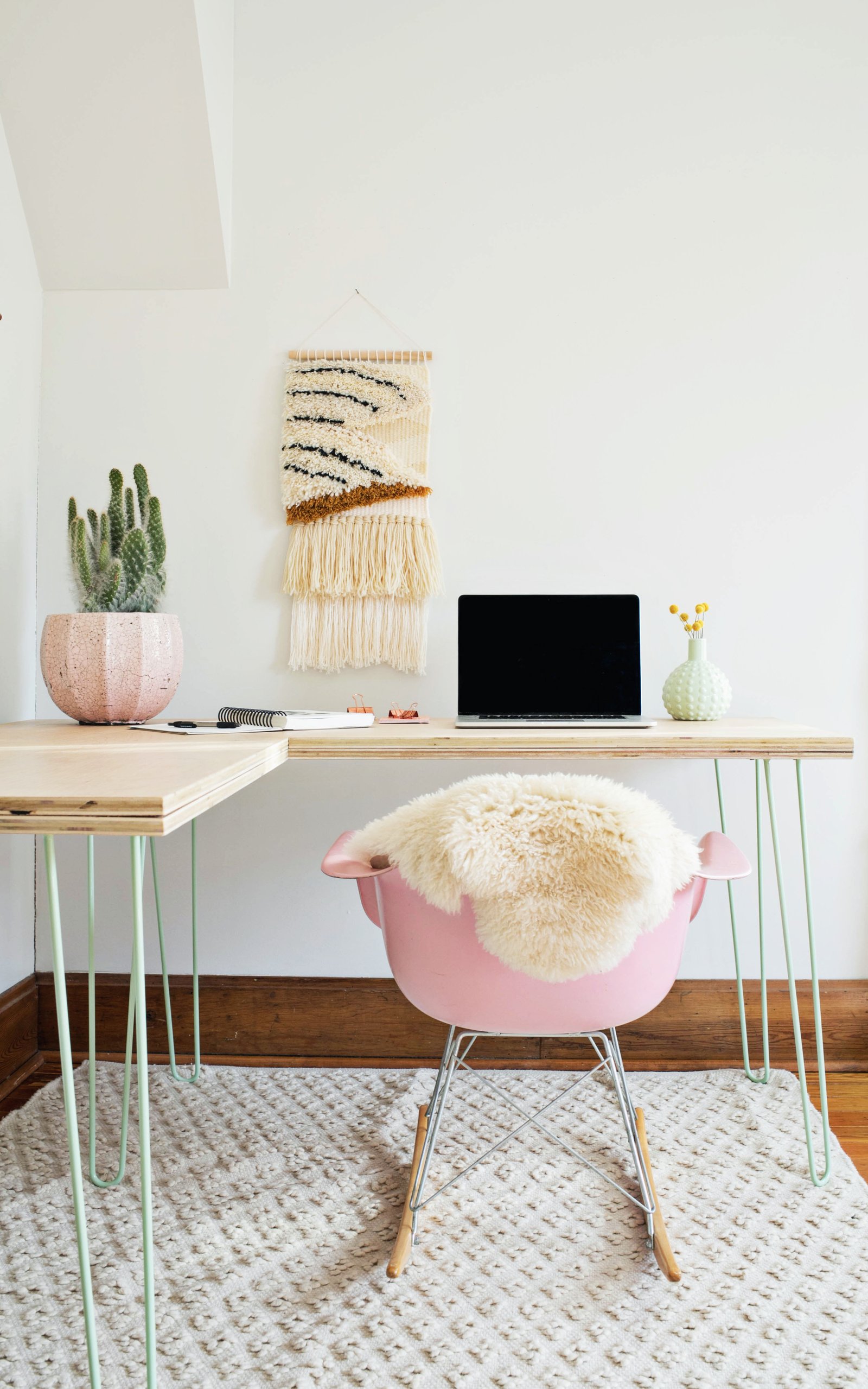 DIY Transformable Hairpin Leg Desktop
