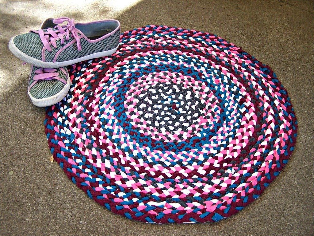 No Sew T-Shirt Yarn and Rug