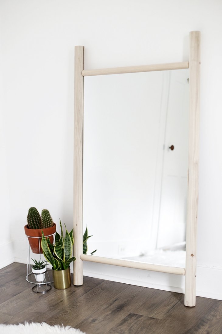 DIY Dowel Mirror