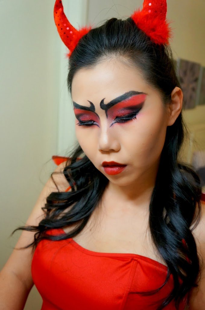 Devil Halloween Makeup