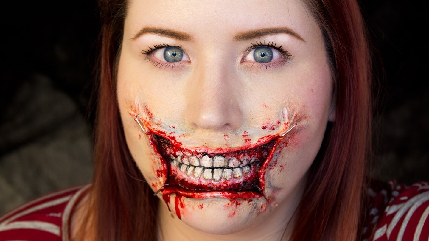 Lips Halloween Makeup