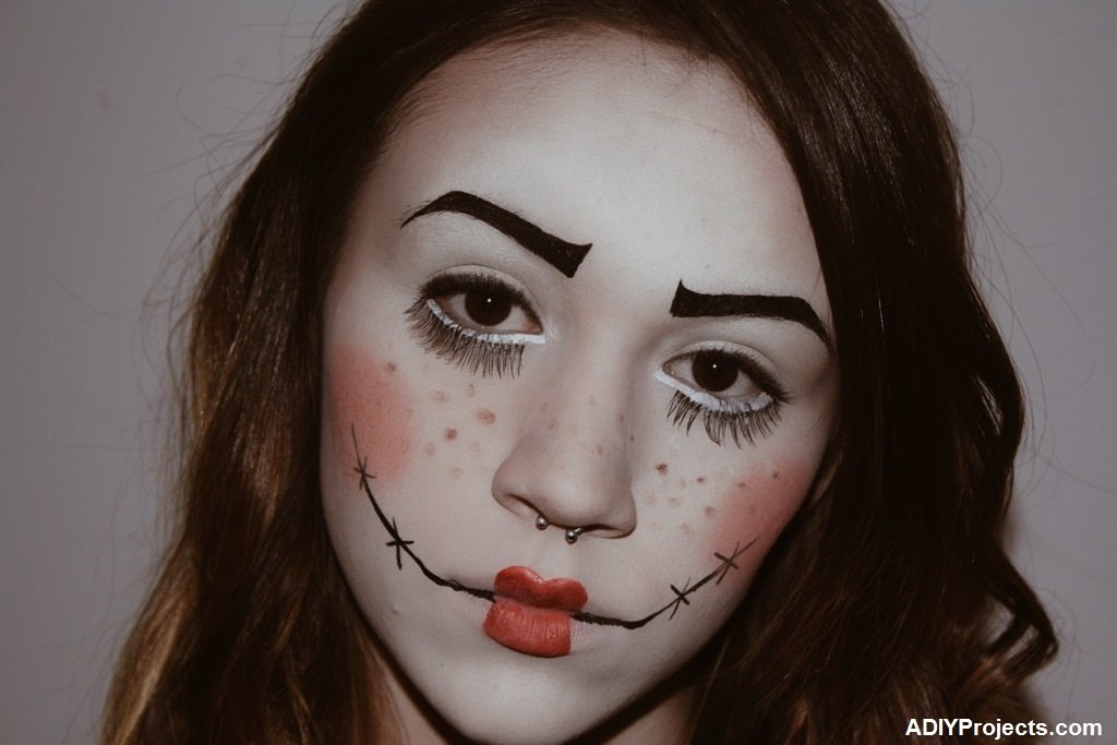 DIY Doll Halloween Makeup