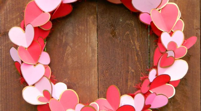 Gilded Hearts Valentine Wreath