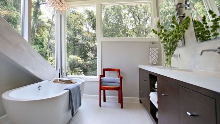 Design Tips that Will Add Comfort and Elegance to Your Bathroom