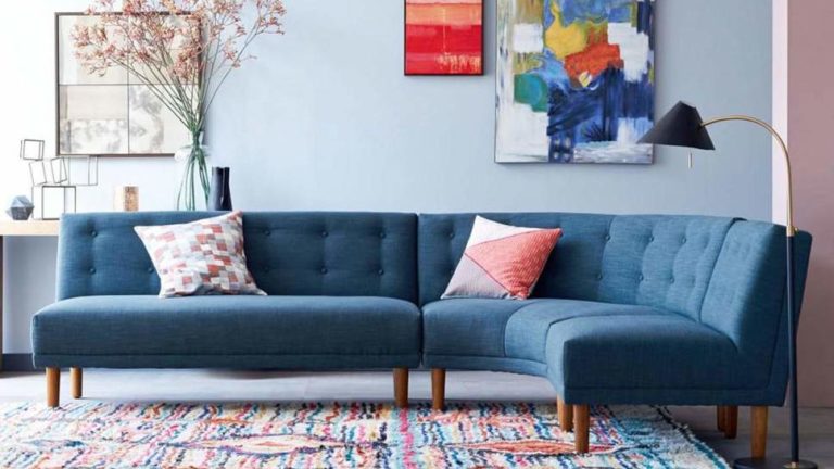 How To Choose The Right Sofa Size For Your Living Room?