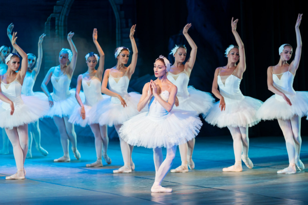 5 Tips to Dress Like a Ballerina Daily