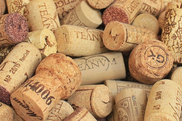 5 Creative Uses of Corks Around the House