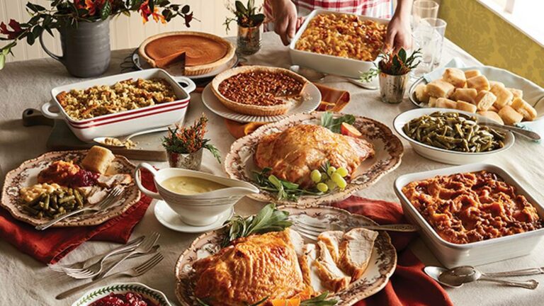 6 Simple Ways to Setup an Amazing Thanksgiving Buffet