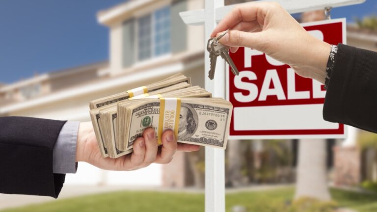 What Closing Costs Can a Home Seller Pay?