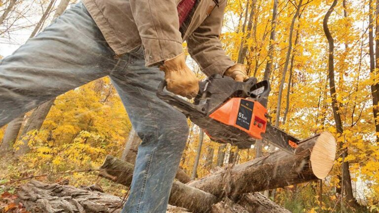 A Breakdown of the Remington RM5118R Rodeo Chainsaw