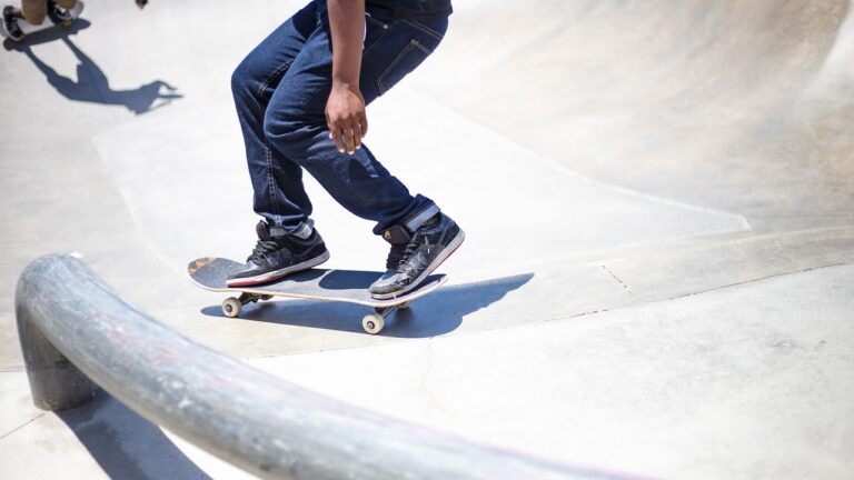 Top 8 Health Benefits of Skateboarding