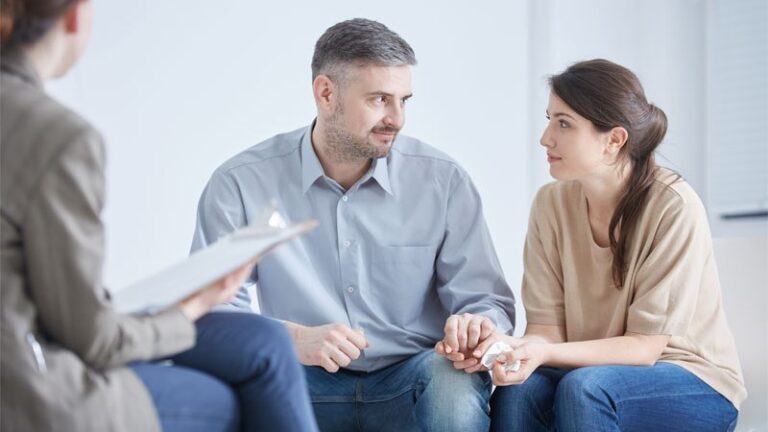 Glaring Signs You Need Couples Therapy in Colorado Springs