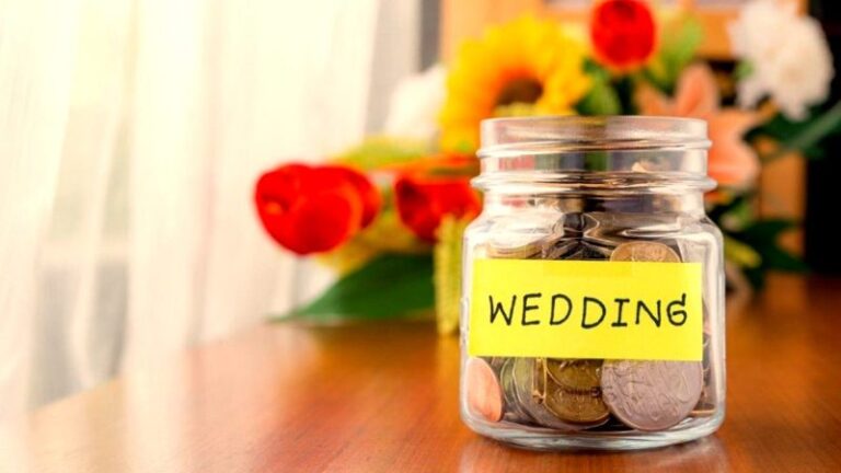 Creatively Saving Money on Weddings