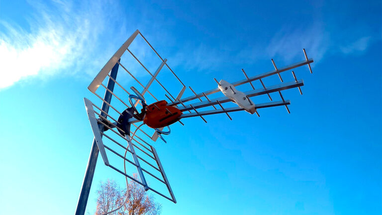 How to Adjust Position for Difficult Reception Conditions of TV Aerials