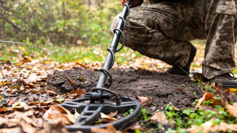 5 Useful Metal Detecting Tips for Beginners