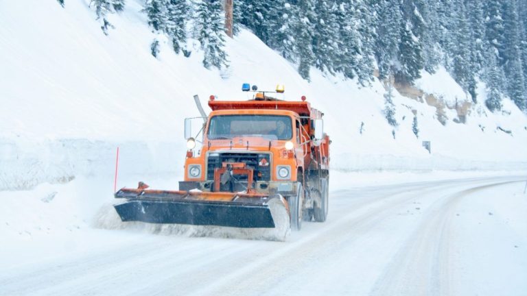 How to Start a Snow plow Business