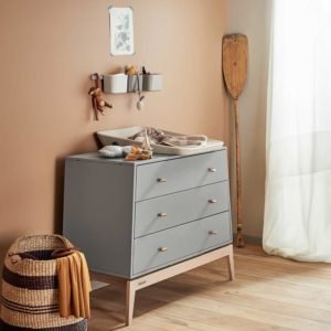 Best Changing Tables – Top Brands That Offer Quality Changing Tables
