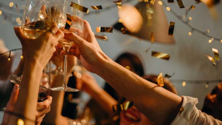 Party Planning On A Budget – 8 Great Money Saving Tips For Your Next Celebration