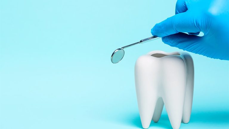 Services an Emergency Dentist in Sugarland, TX Can Provide