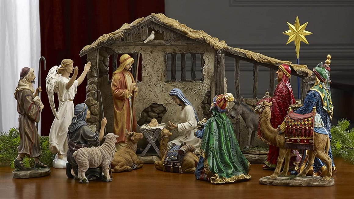 Use Nativity Sets For Your Christmas Decoration - A DIY Projects
