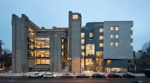10 Advantages of Concrete as Construction Material