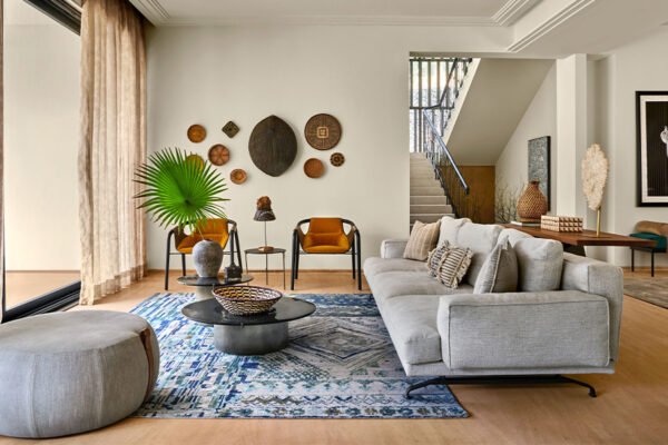How to Choose the Perfect Rug for Your Living Room