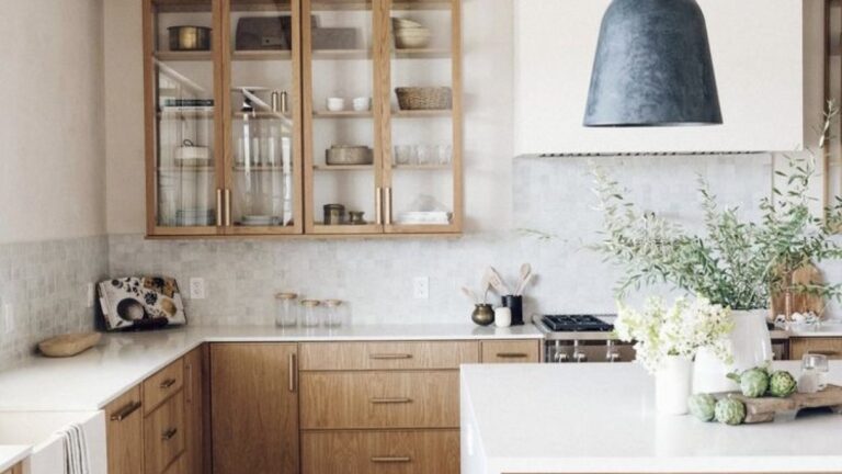 Few Natural Wood Kitchen Cabinets Trending Design Ideas