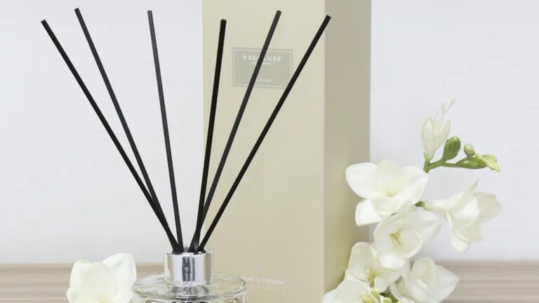 The Art of Reed Diffusers: How to Make Your Home Smell Amazing