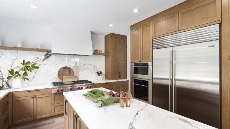 Revamp Your Kitchen with Stylish Oak Kitchen Cabinets Tips and Trends for 2025